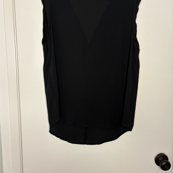 Mossimo Supply Co Black Sleeveless Notched Collar Blouse - Picture 2 of 2